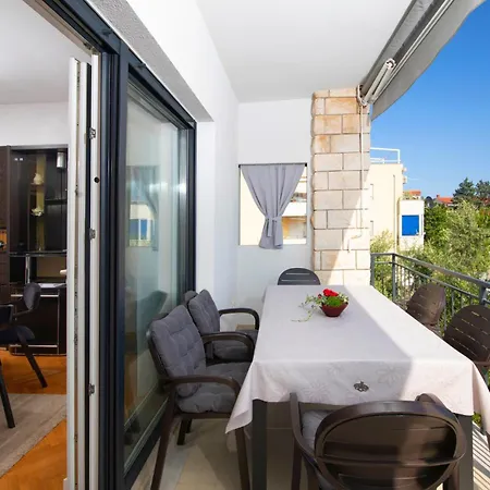 Appartement Olive Garden - A2 First Floor - Mpolo