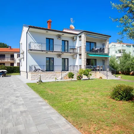 Apartman Olive Garden - A2 First Floor - Mpolo