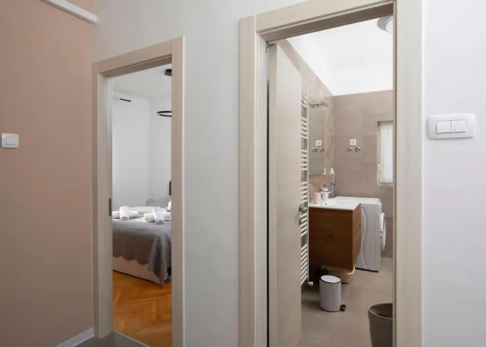 Olive Garden - A2 First Floor - Mpolo Medulin